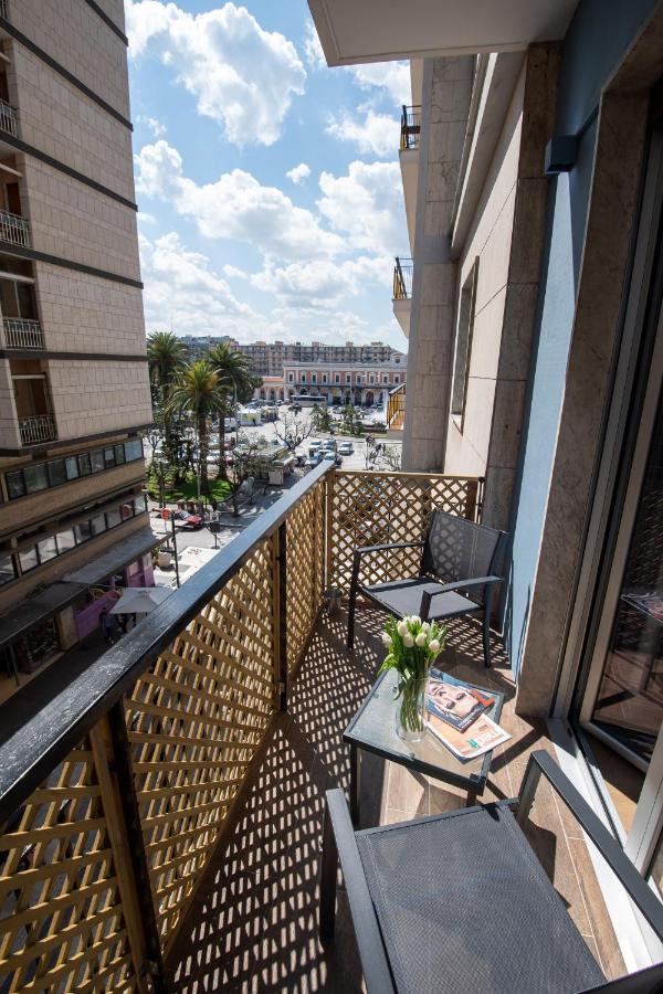 Contemporaneamente 147 - Modern & Comfort Rooms Bari Exterior foto